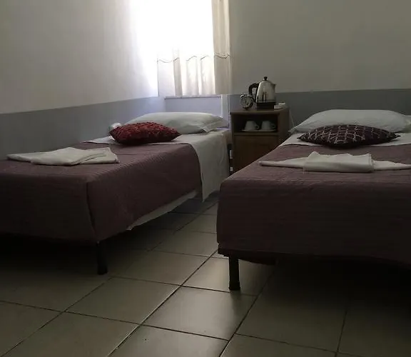 Pensión Wu Ruishen *